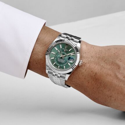 Rolex Sky-Dweller 42 Ref. 336934-0002 Mint Green Dial Fluted Jubilee ZF | DD9002